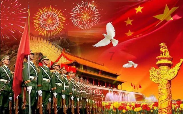 建鸡场 助增收